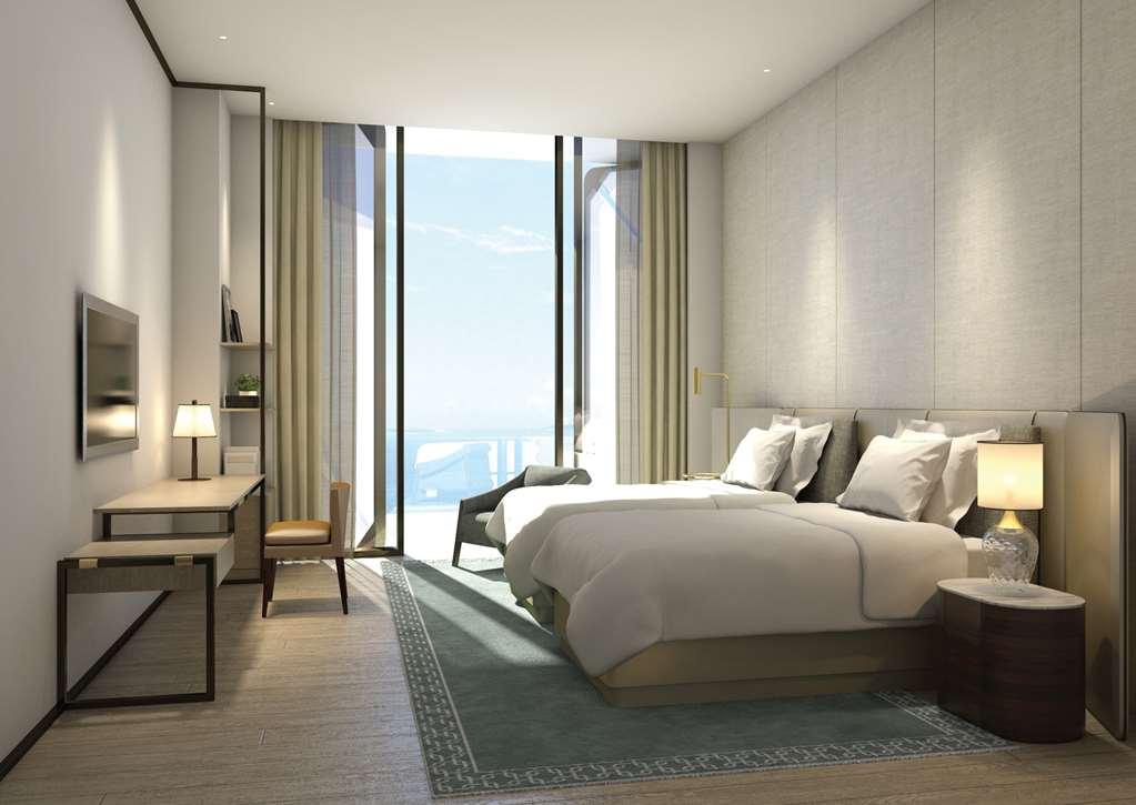 Shangri-la Hotel